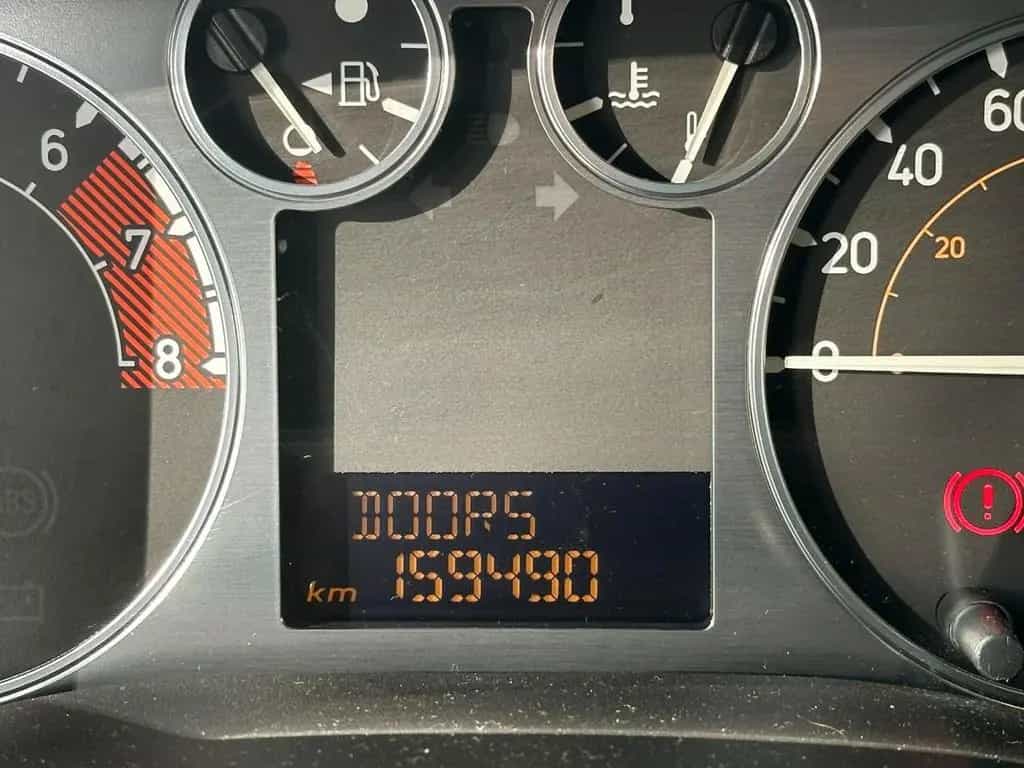 Hummer H3 3.5 SUV 07/2006-photo-13