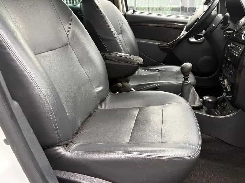 Dacia Duster 1.5 dCi 110CV 4x2 Lauréate 04/2012-photo-11