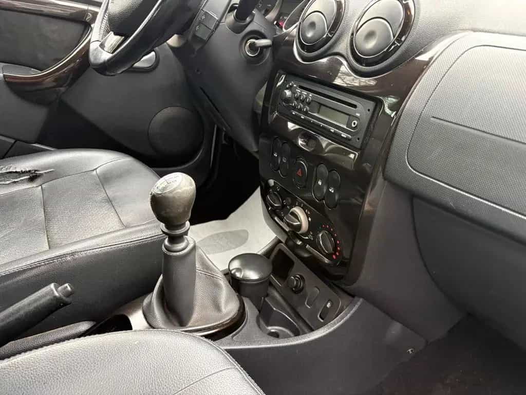 Dacia Duster 1.5 dCi 110CV 4x2 Lauréate 04/2012-photo-12