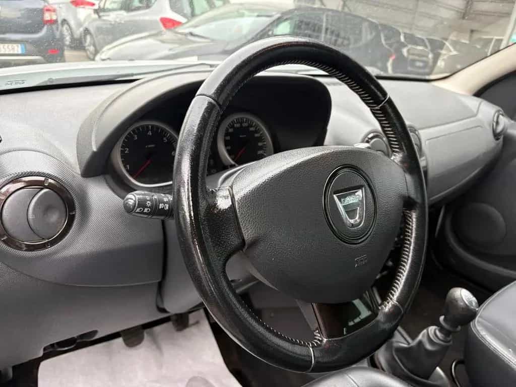Dacia Duster 1.5 dCi 110CV 4x2 Lauréate 04/2012-photo-7