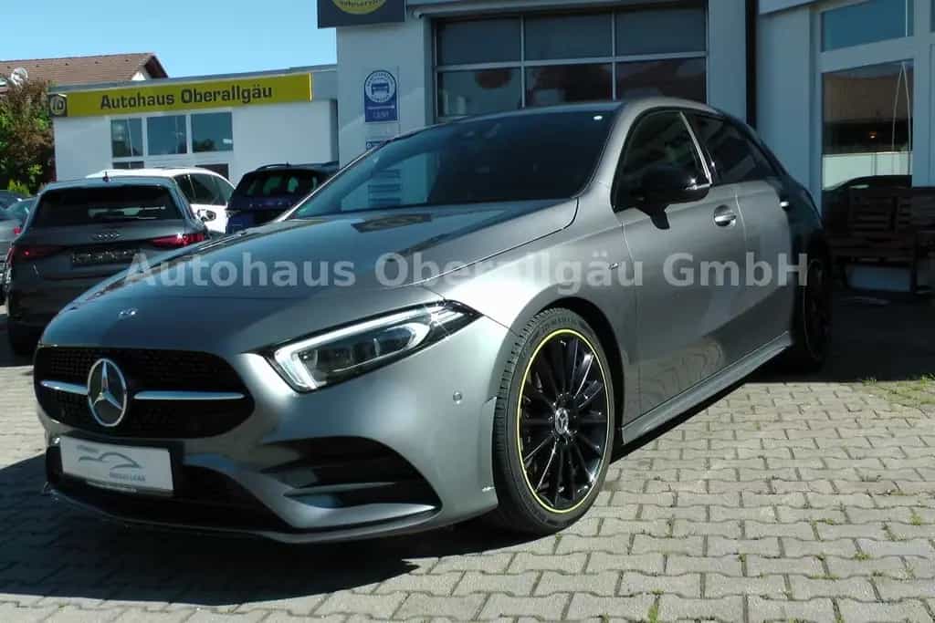 Mercedes-Benz A 220 Edition 1* Automat*AMG-Line*LED*Navi* 06/2019-photo-0
