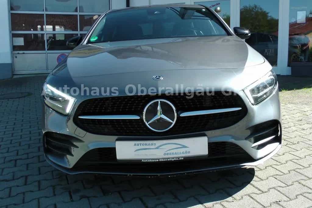 Mercedes-Benz A 220 Edition 1* Automat*AMG-Line*LED*Navi* 06/2019-photo-1