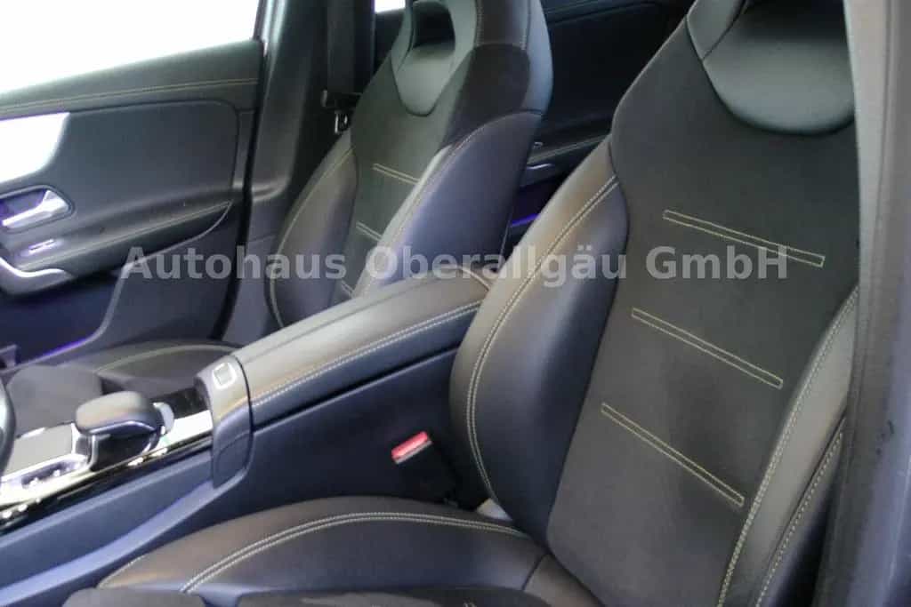 Mercedes-Benz A 220 Edition 1* Automat*AMG-Line*LED*Navi* 06/2019-photo-9