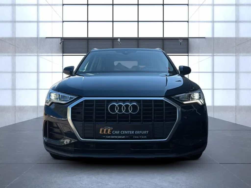 Audi Q3 35 TDI 1.Hand*Garantie*LED*AHK*8-fach bereift 04/2019-photo-1