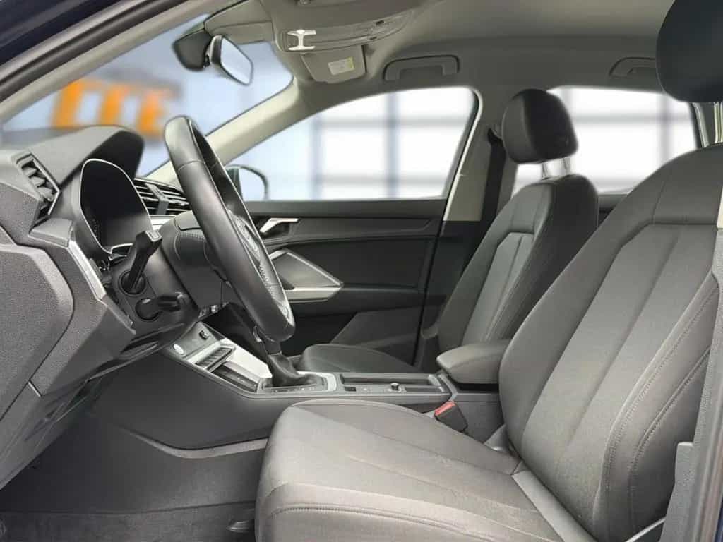Audi Q3 35 TDI 1.Hand*Garantie*LED*AHK*8-fach bereift 04/2019-photo-12