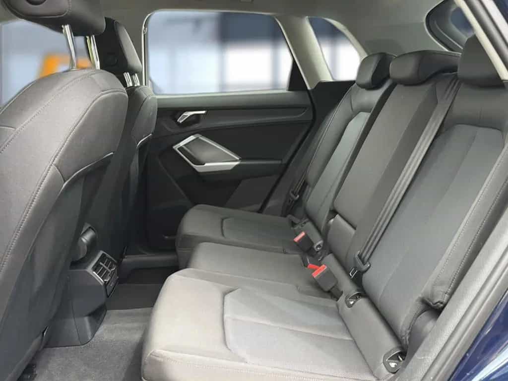 Audi Q3 35 TDI 1.Hand*Garantie*LED*AHK*8-fach bereift 04/2019-photo-14