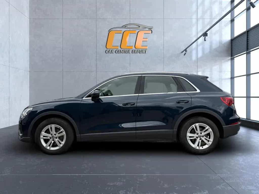 Audi Q3 35 TDI 1.Hand*Garantie*LED*AHK*8-fach bereift 04/2019-photo-3