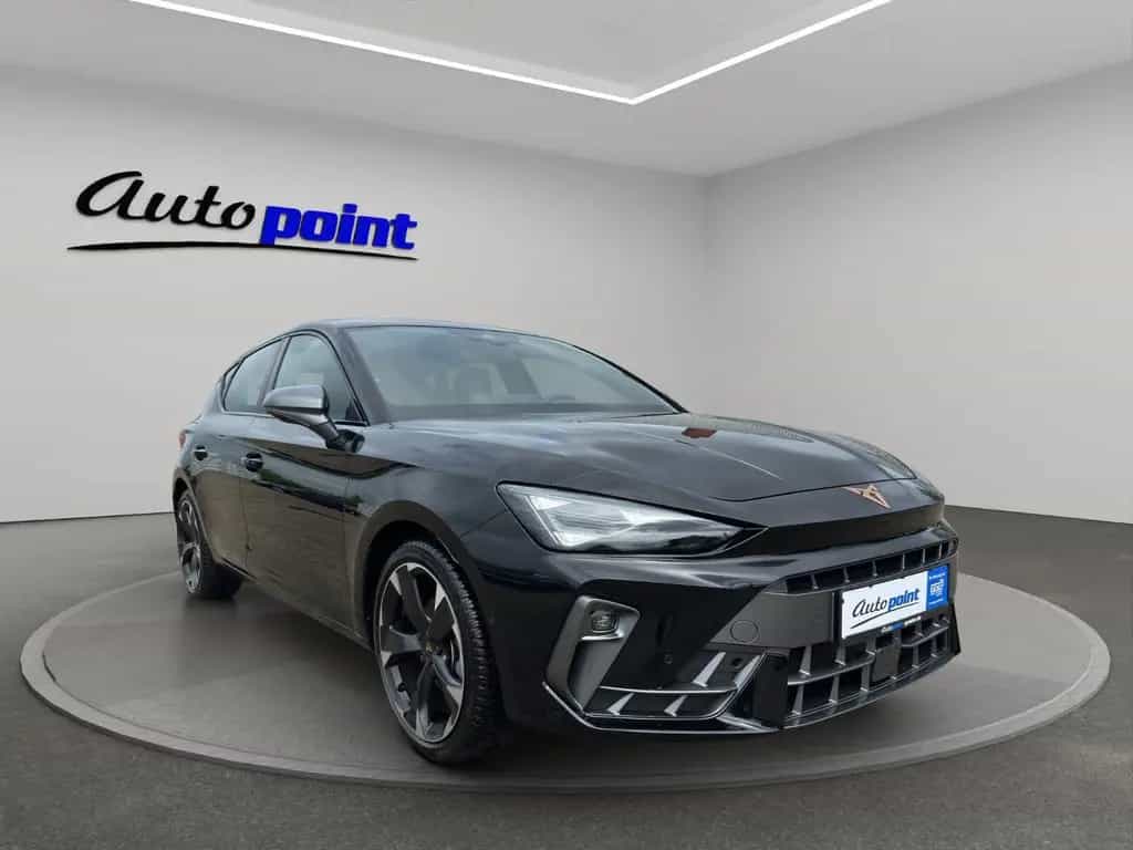 Cupra Leon 1.5 eTSI ACC KEYLESS AMBIENTE 02/2025-photo-2