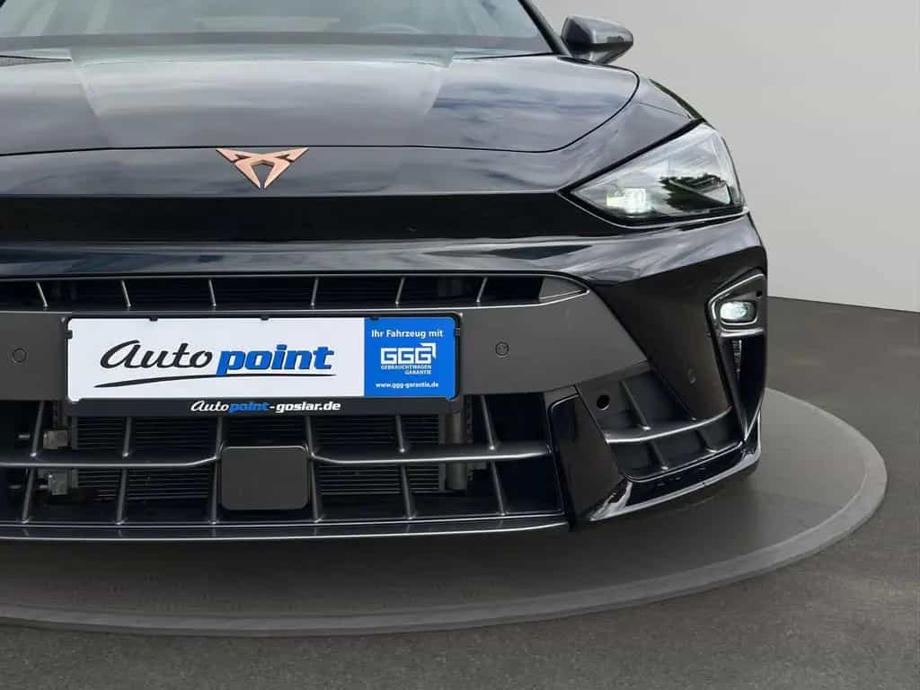 Cupra Leon 1.5 eTSI ACC KEYLESS AMBIENTE 02/2025-photo-28