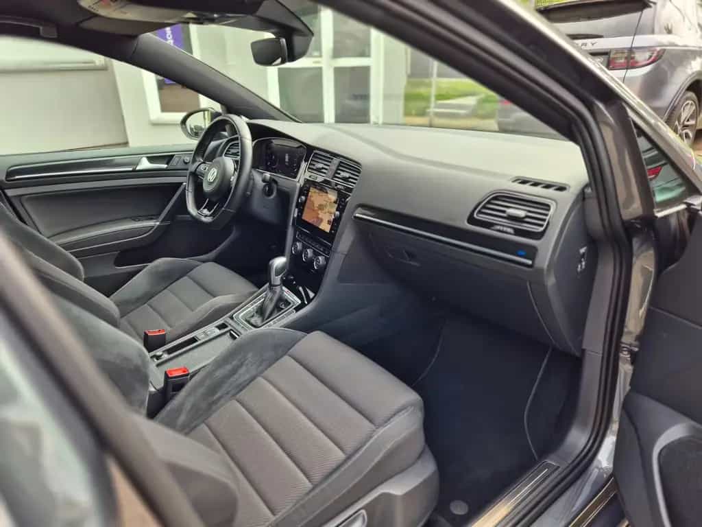 Volkswagen Golf R Variant BMT 4Motion Performance Paket 01/2020-photo-17