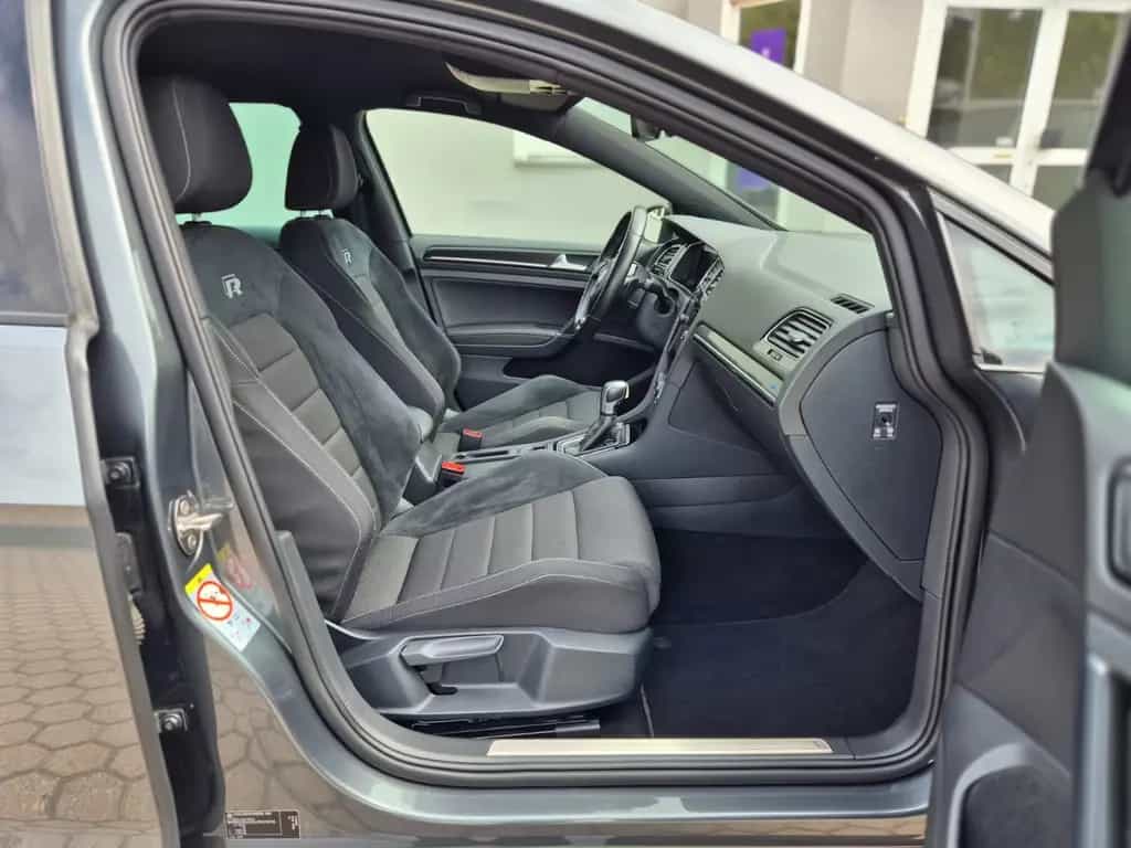 Volkswagen Golf R Variant BMT 4Motion Performance Paket 01/2020-photo-18
