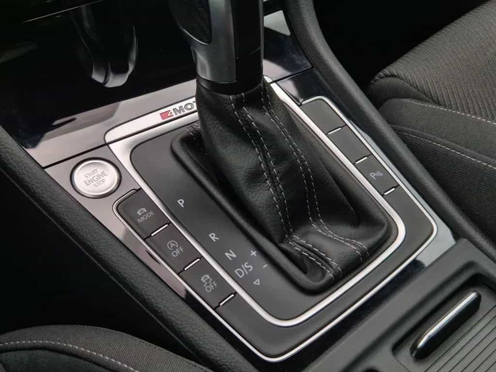 Volkswagen Golf R Variant BMT 4Motion Performance Paket 01/2020-photo-31
