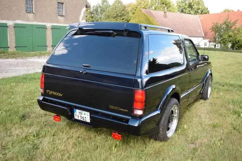 GMC Typhoon Collector Car 01/1993-photo-1