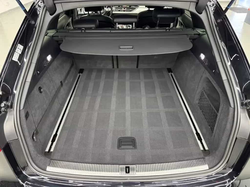 Audi RS6 4.0 TFSI quattro MAXTRIX LED*PANO*ACC*CARPLA 08/2017-photo-11