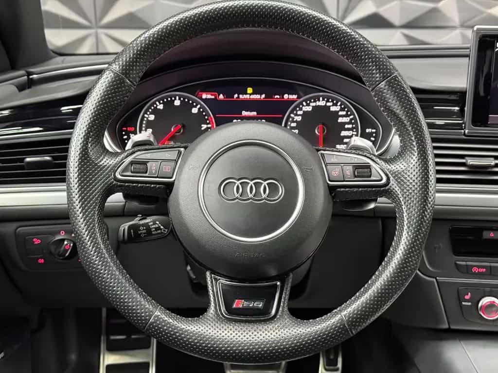 Audi RS6 4.0 TFSI quattro MAXTRIX LED*PANO*ACC*CARPLA 08/2017-photo-22