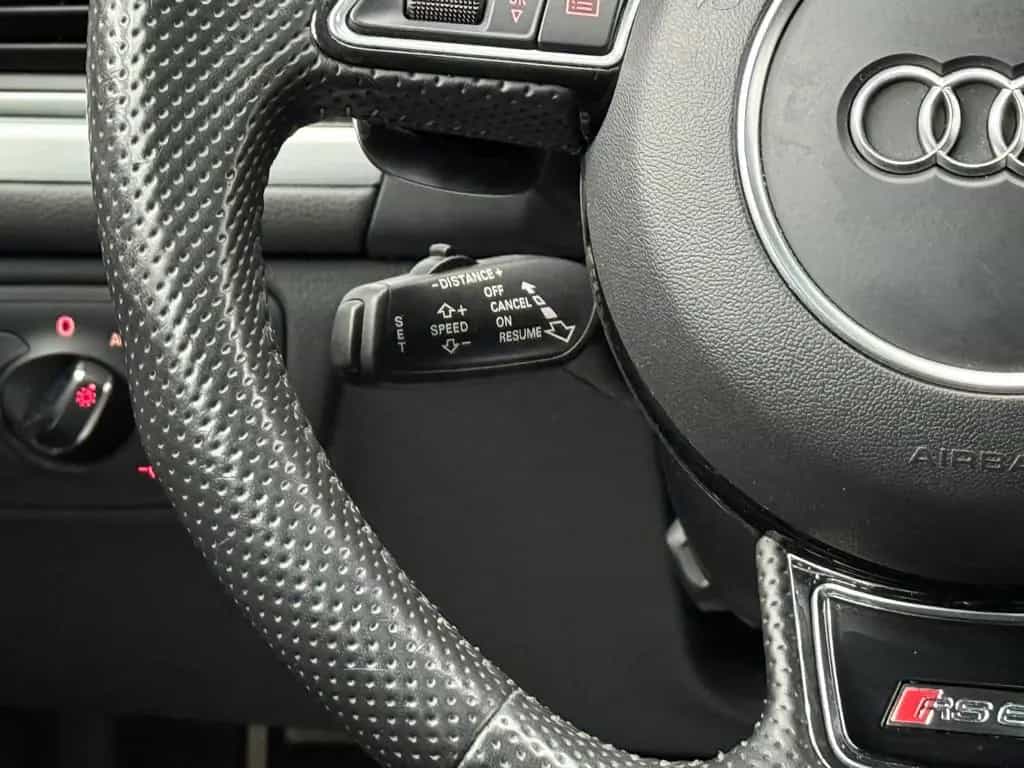 Audi RS6 4.0 TFSI quattro MAXTRIX LED*PANO*ACC*CARPLA 08/2017-photo-49