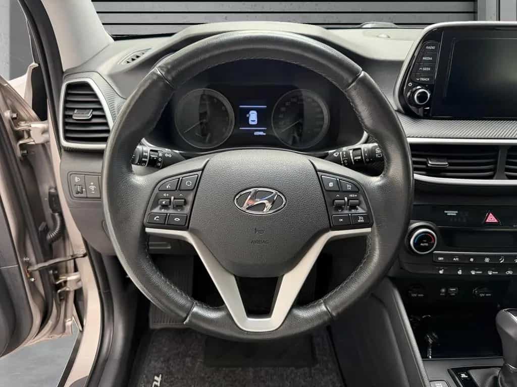 Hyundai TUCSON ADVANTAGE DCT+KLIMA+NAVI+KAMERA+DAB+TÜV+ 10/2019-photo-11