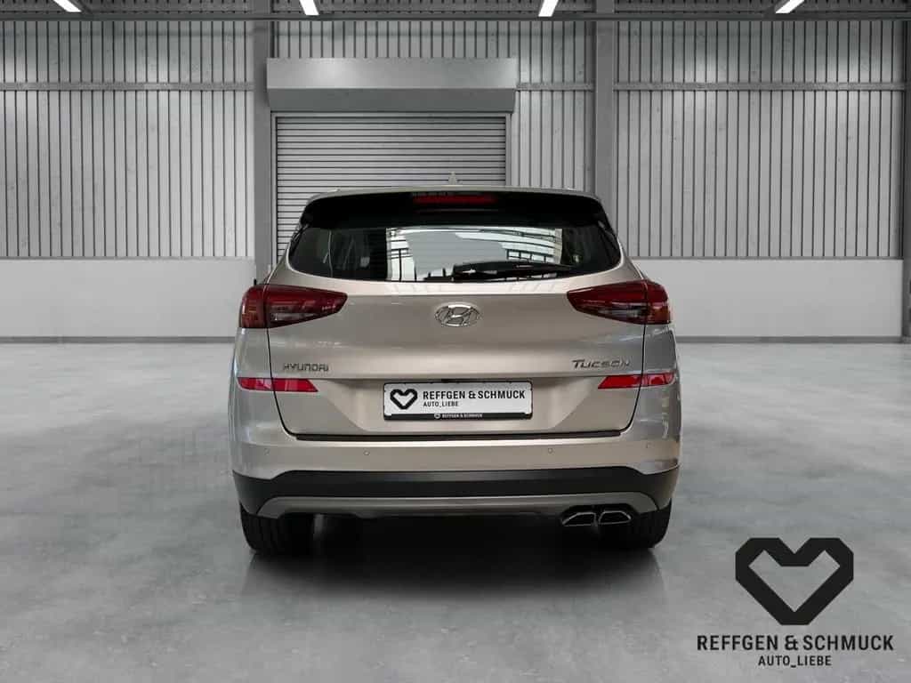 Hyundai TUCSON ADVANTAGE DCT+KLIMA+NAVI+KAMERA+DAB+TÜV+ 10/2019-photo-2
