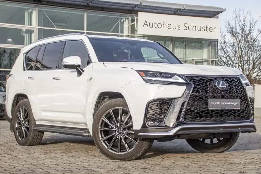 Lexus LX 600 F SPORT 07/2024-photo-2