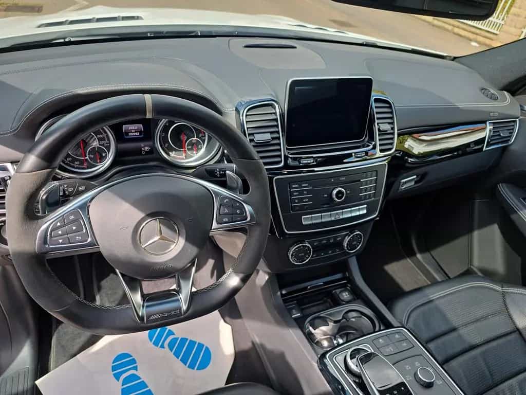 Mercedes-Benz GLE 63 AMG GLE 63 S AMG Scheckheft bei MB Aus 2 Hand 12/2016-photo-18
