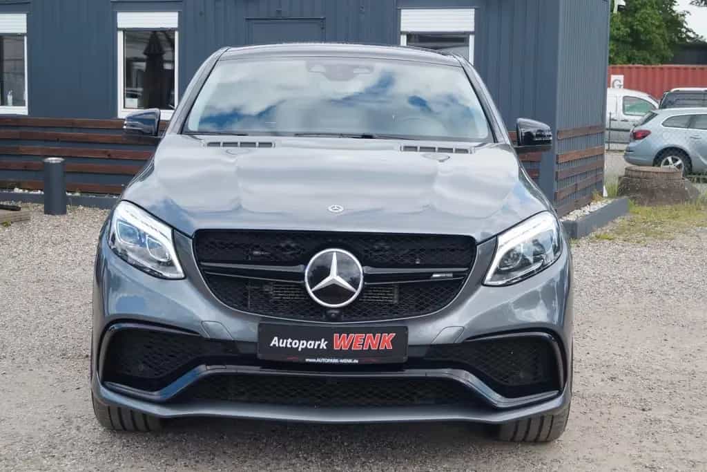Mercedes-Benz GLE 63 AMG GLE 63 S AMG GLAS DACH LED TOP ZUSTAND 07/2019-photo-2