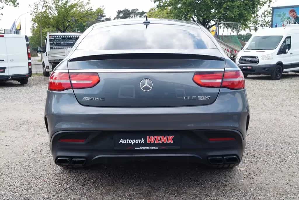 Mercedes-Benz GLE 63 AMG GLE 63 S AMG GLAS DACH LED TOP ZUSTAND 07/2019-photo-3