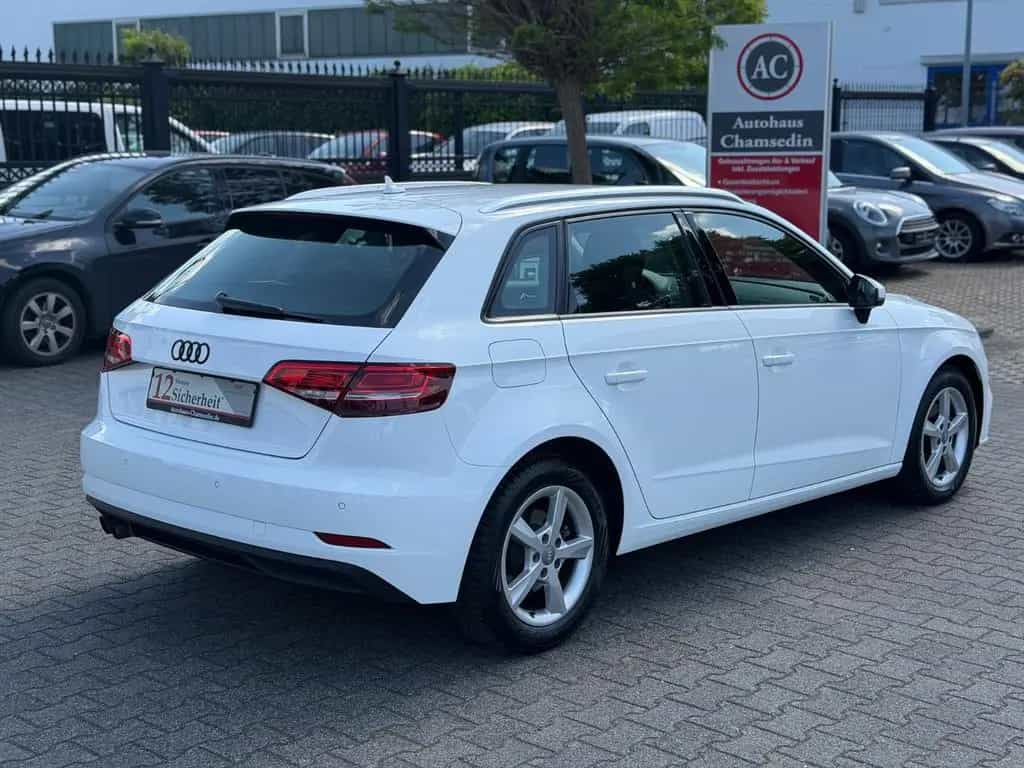 Audi A3 Sportback basis 09/2018-photo-5