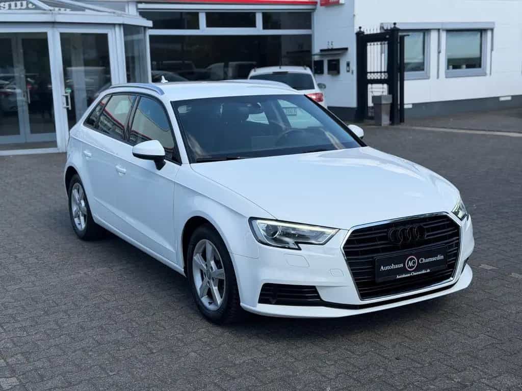 Audi A3 Sportback basis 09/2018-photo-7