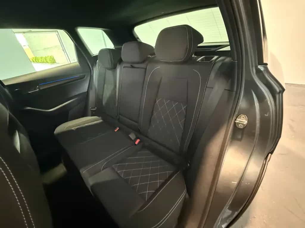 Skoda Karoq Sportline 4x4 03/2023-photo-16