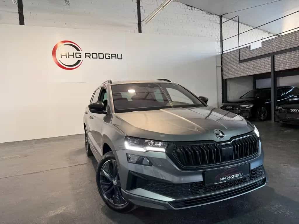 Skoda Karoq Sportline 4x4 03/2023-photo-4