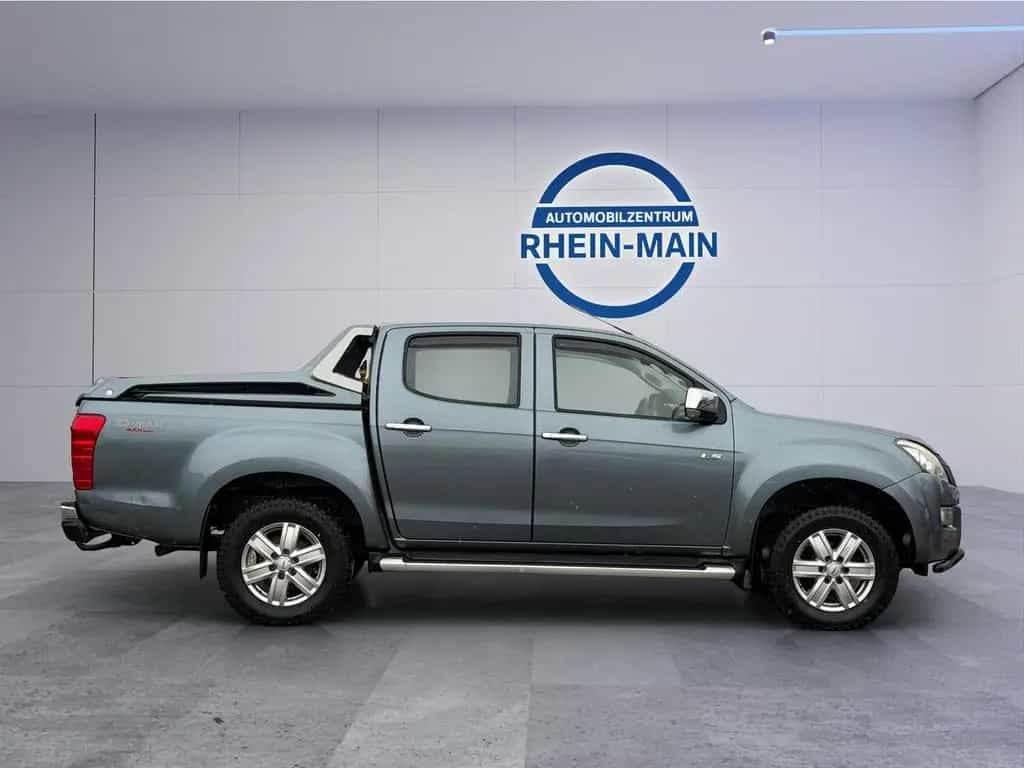 Isuzu D-Max Double Cab 4WD LEDER/KAMERA/SCHECKHEFT/ 01/2014-photo-5