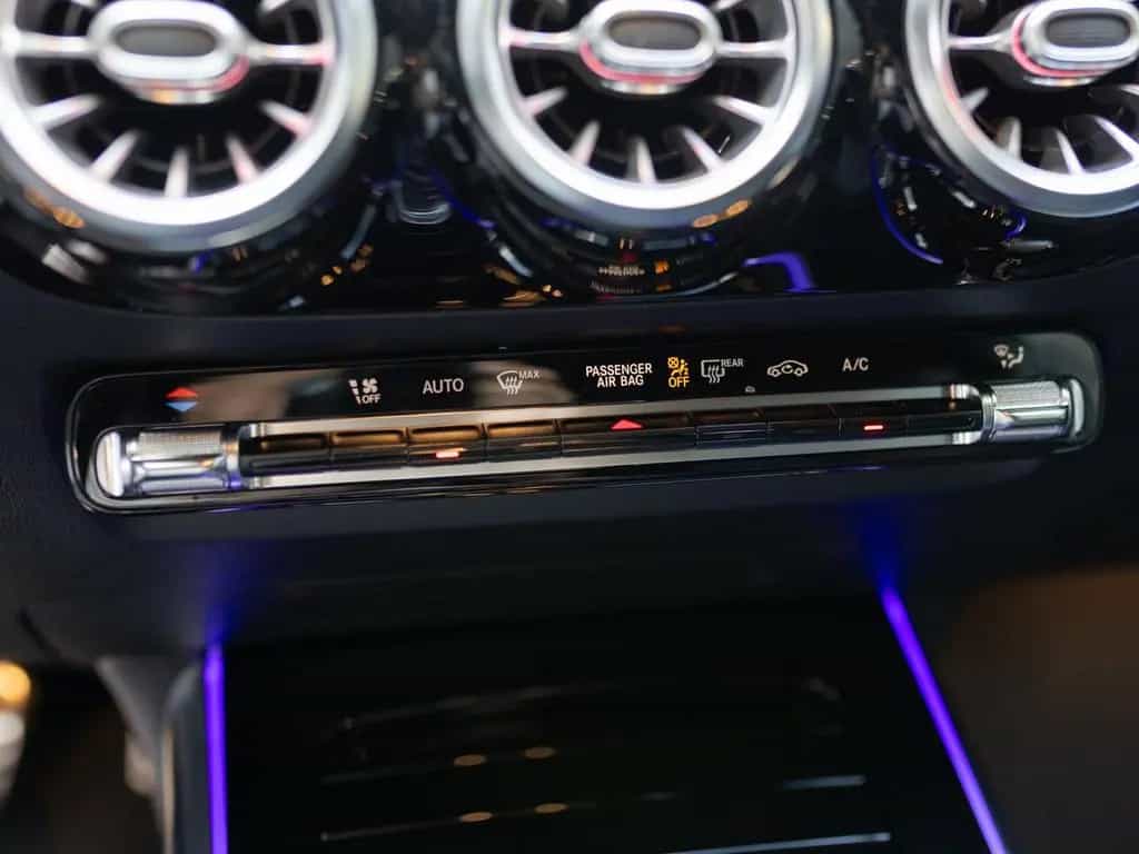 Mercedes-Benz B 250 4MATIC mit AMG Line,MBUX,LED,Kamera,Night 01/2020-photo-16