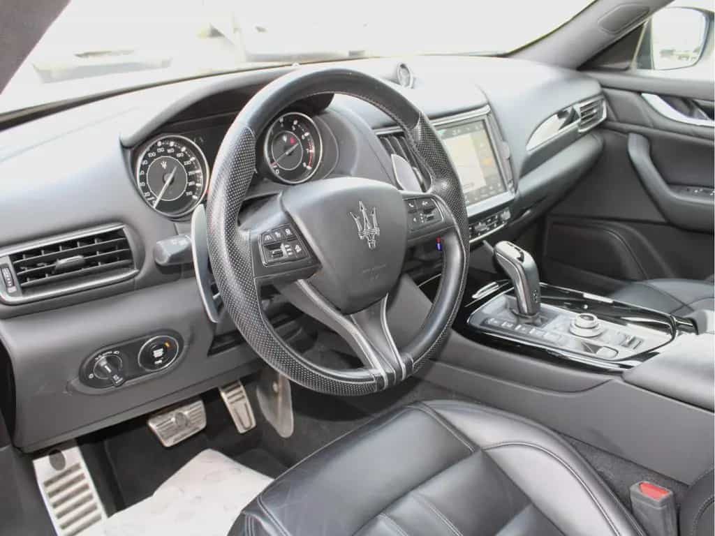 Maserati Levante 3.0 V6 Q4 GRANSPORT NEW MODEL CUIR NAVI 07/2021-photo-10