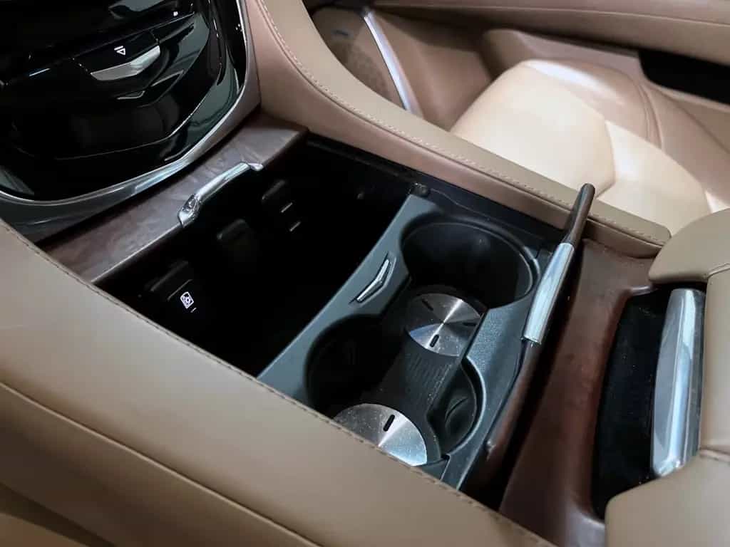Cadillac Escalade GMT K2XL Platinum ESV 03/2017-photo-12