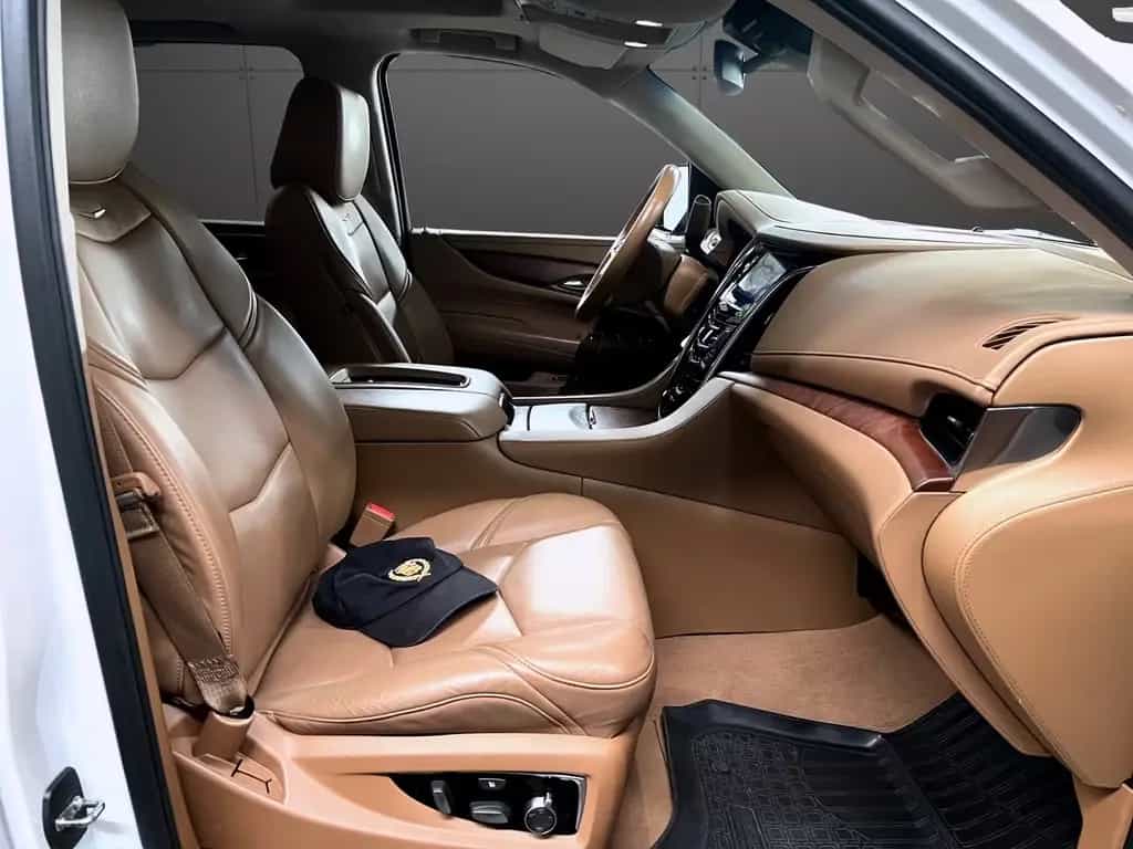 Cadillac Escalade GMT K2XL Platinum ESV 03/2017-photo-15