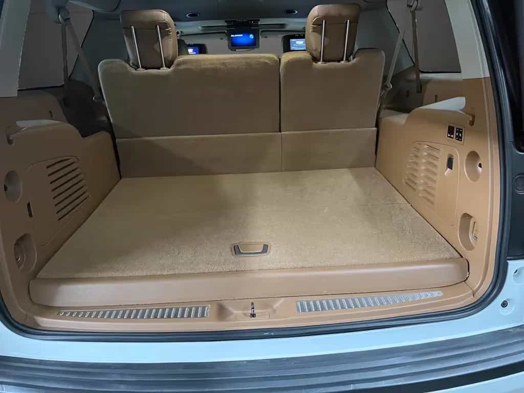 Cadillac Escalade GMT K2XL Platinum ESV 03/2017-photo-20