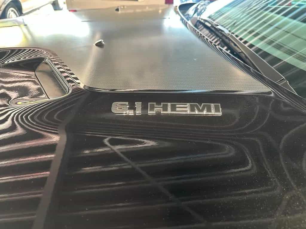 Dodge Challenger 6.1 Hemi SRT 1.Hand 12000KM Brembo 08/2008-photo-9