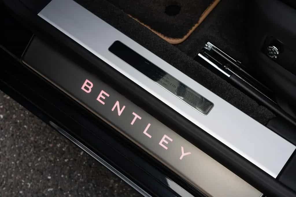 Bentley Flying Spur W12 Mulliner Driving Spec 12/2022-photo-18