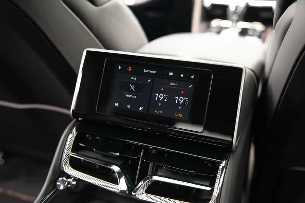 Bentley Flying Spur W12 Mulliner Driving Spec 12/2022-photo-25