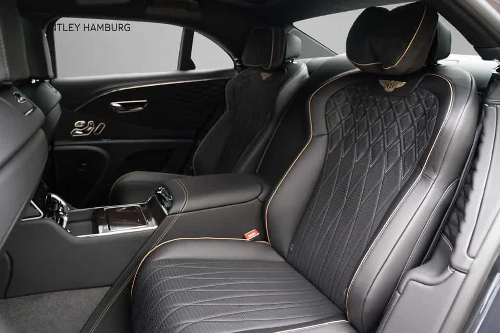 Bentley Flying Spur W12 Mulliner Driving Spec 12/2022-photo-26