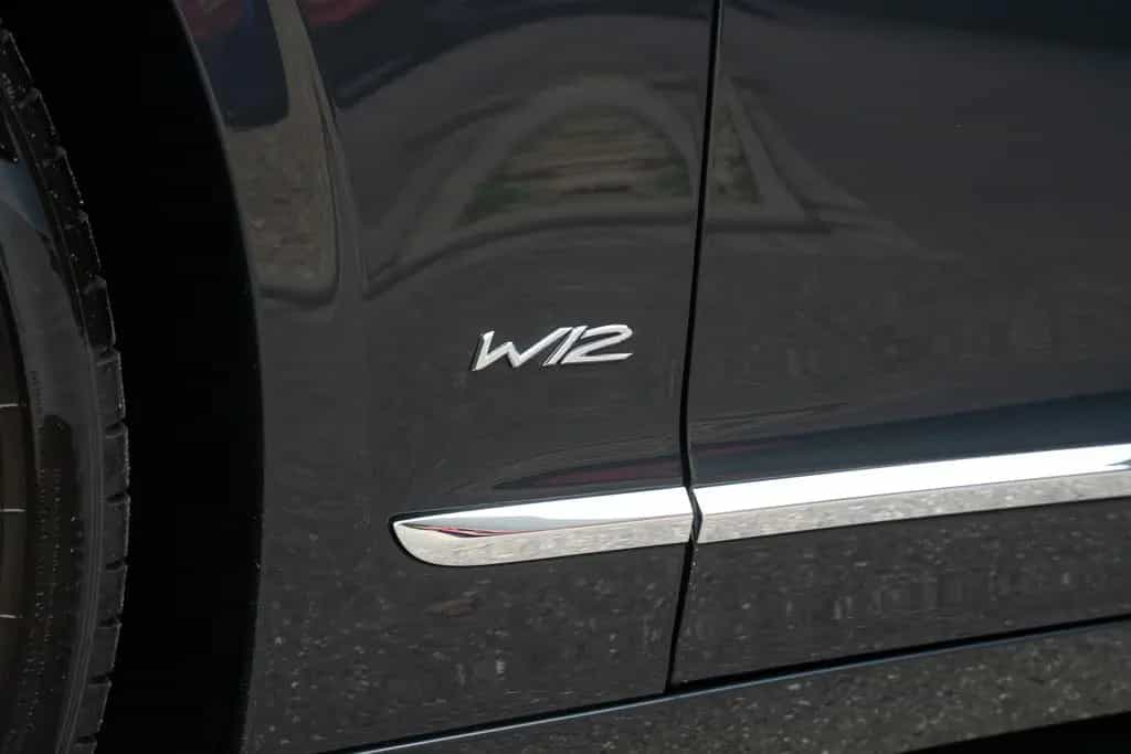 Bentley Flying Spur W12 Mulliner Driving Spec 12/2022-photo-8