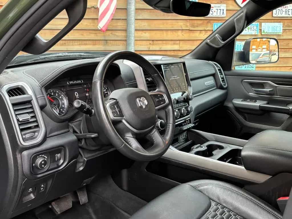 Dodge RAM 1500 5,7L BigHorn Crew Cab LED AHK 4x4 05/2021-photo-18
