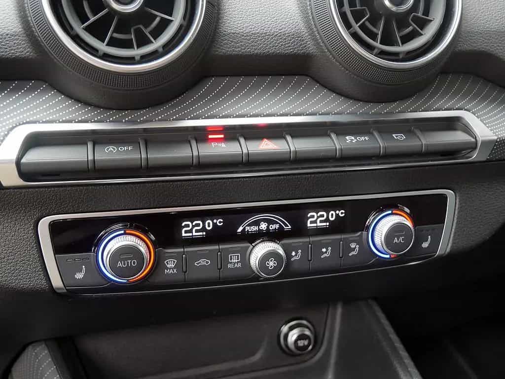 Audi Q2 35 TFSI sport 07/2020-photo-20