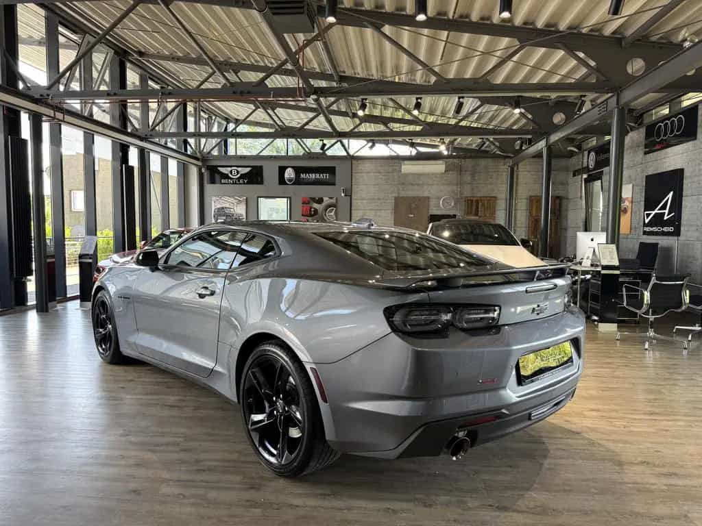 Chevrolet Camaro SS 6.2 V8*DEUTSCH*KAMERA*BOSE*1.HAND* 04/2021-photo-3