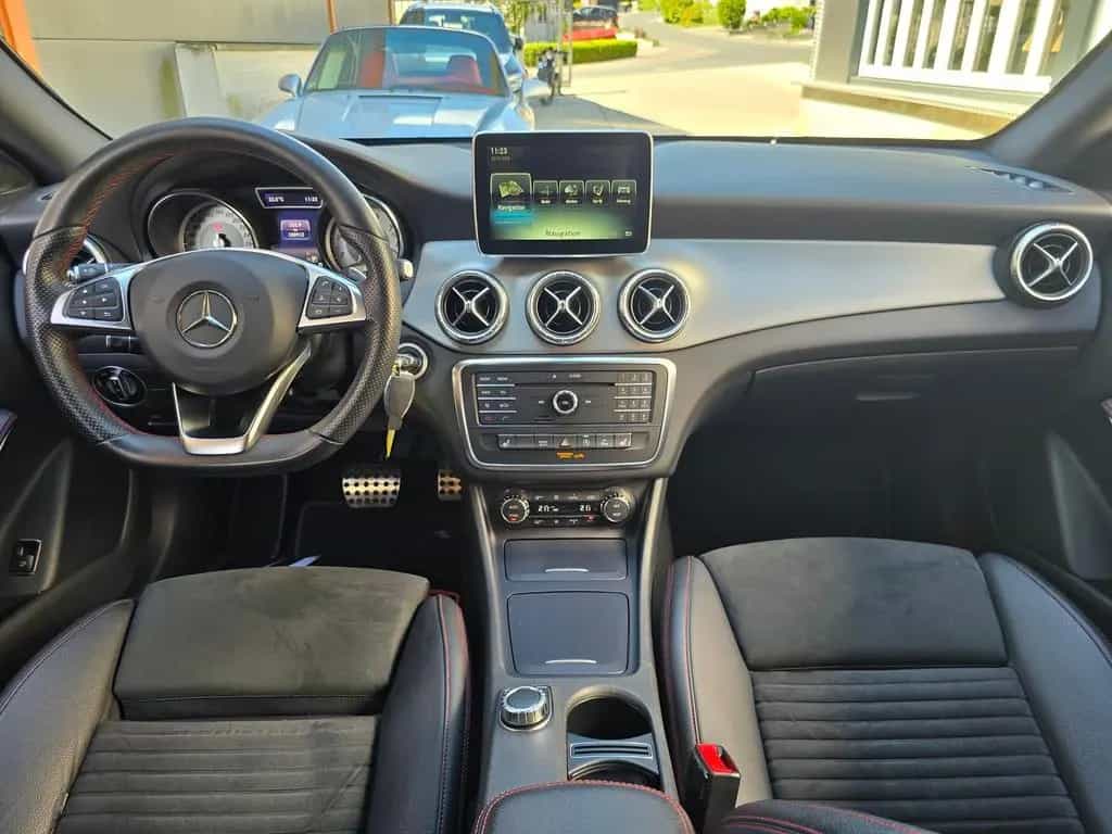 Mercedes-Benz CLA 250 AMG-Line°BiXenon°Shzg°PDC°Kima°Tempomat 12/2015-photo-13