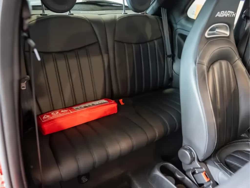 Abarth 595 Turismo 1.4 T-Jet Navi Akrapovic Sportpaket 09/2019-photo-13