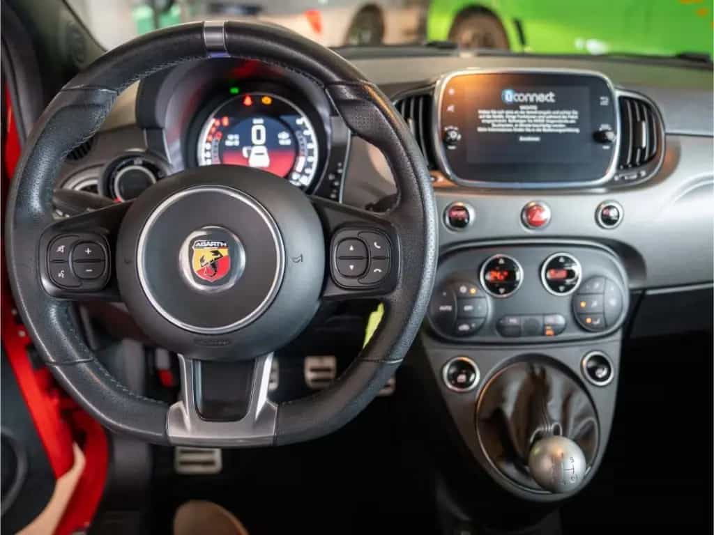 Abarth 595 Turismo 1.4 T-Jet Navi Akrapovic Sportpaket 09/2019-photo-16