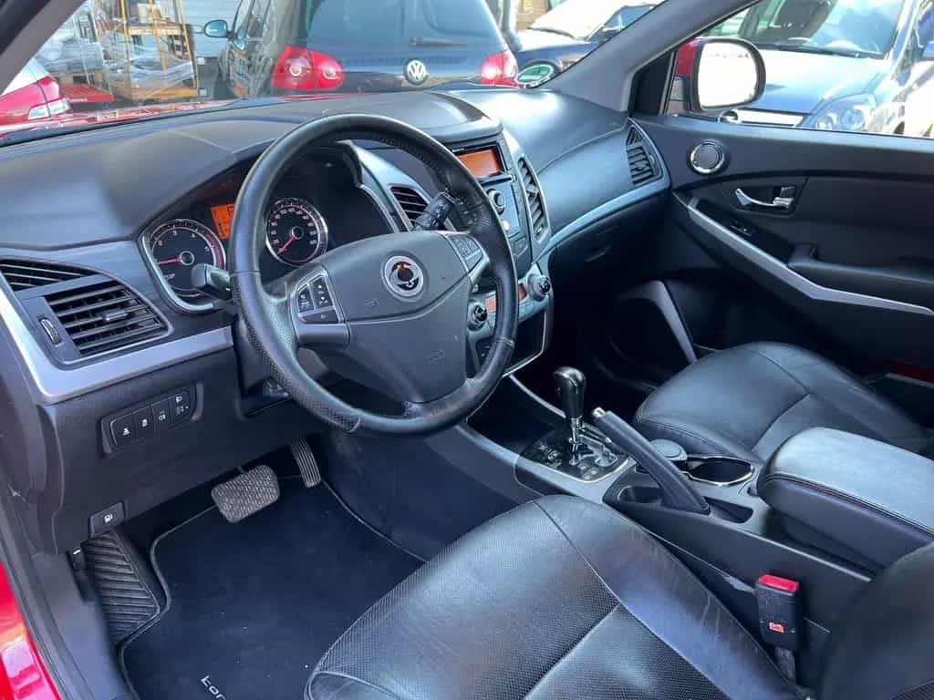 Ssangyong Korando 2.0e-XDI 4x4  1.Hand - Automatik - Leder 03/2016-photo-10