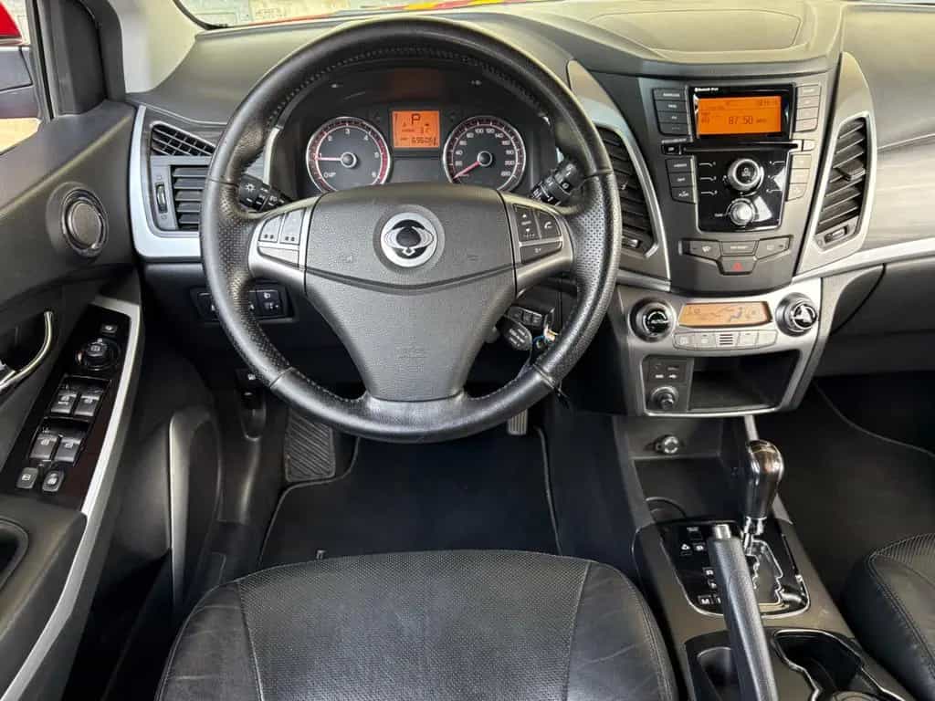 Ssangyong Korando 2.0e-XDI 4x4  1.Hand - Automatik - Leder 03/2016-photo-11