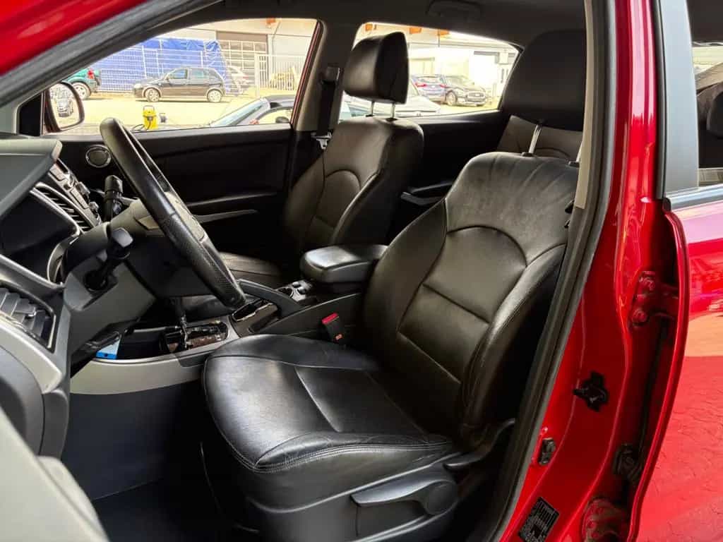 Ssangyong Korando 2.0e-XDI 4x4  1.Hand - Automatik - Leder 03/2016-photo-16